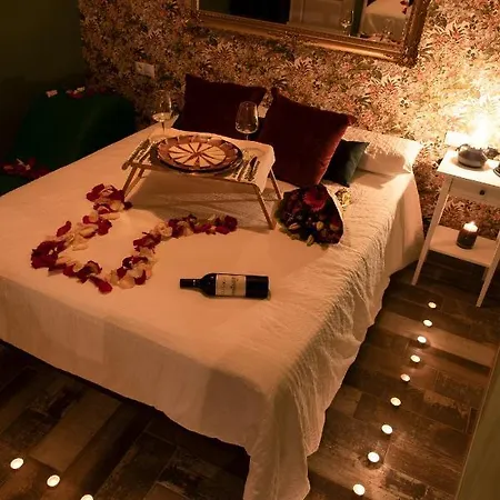 Utopia - Boutique Adultos Guest house Alicante