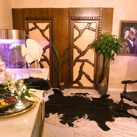 Utopia - Boutique Adultos Guest house